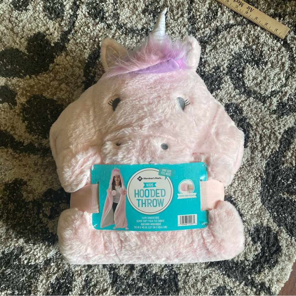 Pink Unicorn Hooded Throw
